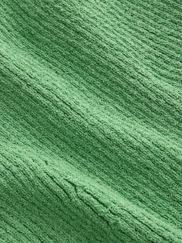 Next Stricktop in Grün