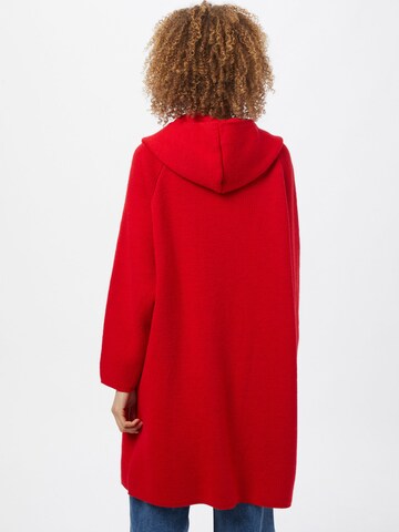 Geacă tricotată 'Annabell' de la Zwillingsherz pe roșu