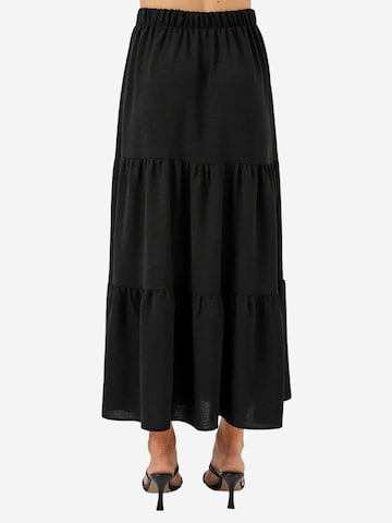 Bigdart Skirt in Black