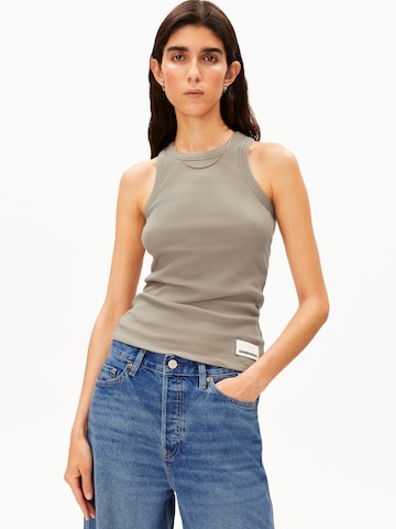 ARMEDANGELS Top in Green: front