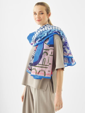 Écharpe CODELLO en bleu : devant