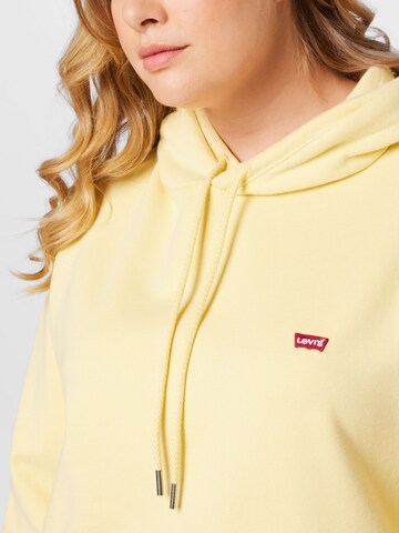 Levi's® Plus Tréning póló 'Standard Hoodie' - sárga