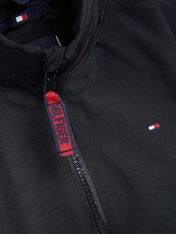 TOMMY HILFIGER - Chaqueta de entretiempo en negro