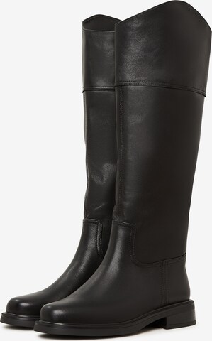 CESARE GASPARI Boots in Black