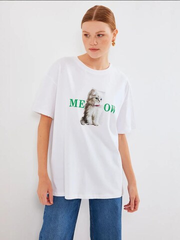 Bigdart T-Shirt in Weiß: Vorderseite