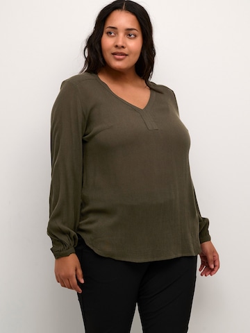 KAFFE CURVE - Blusa 'Ami' em verde: frente