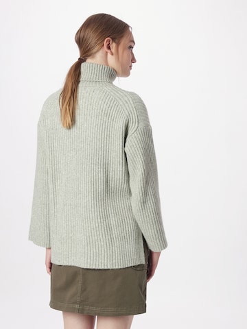 Pull-over 'Caya' ABOUT YOU en vert