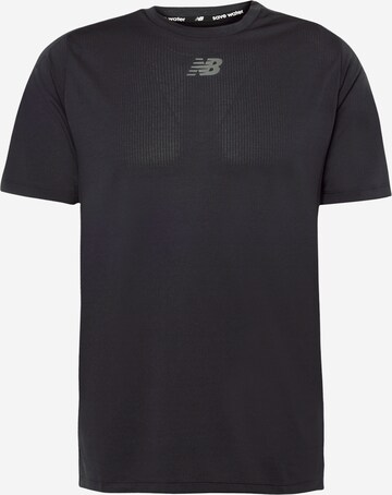 T-Shirt fonctionnel new balance en noir : devant