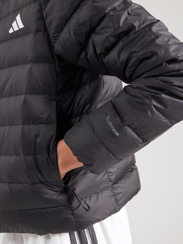 Giacca sportiva 'HELIONIC' di ADIDAS SPORTSWEAR in nero