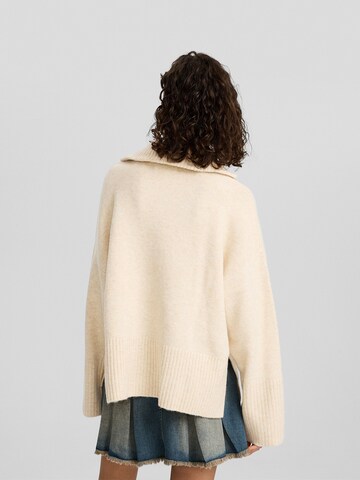 Bershka Pullover in Beige