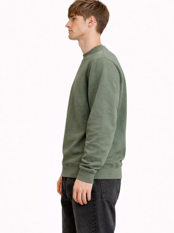 A Question Of (AQO) Sweatshirt 'Johannes' in Green