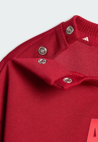 ADIDAS SPORTSWEAR Set in Red