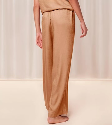 TRIUMPH Normalny krój Spodnie od piżamy 'Sensuality' w kolorze brązowy