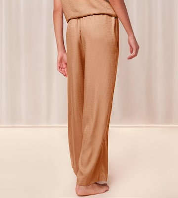 Regular Pantalon de pyjama 'Sensuality' TRIUMPH en marron