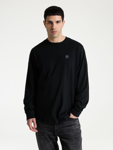 CHASIN' Shirt 'Brody' in Schwarz: Vorderseite