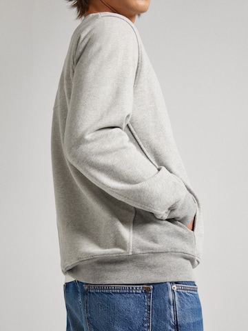 Pepe Jeans Sweatshirt 'Robby' in Grey