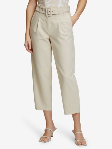 Betty Barclay Regular Pants in Beige: front