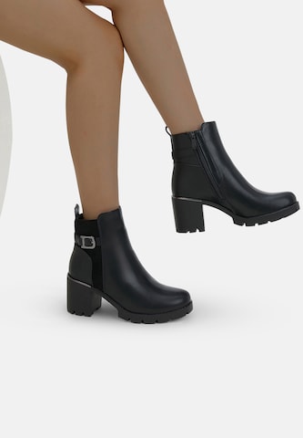 Elara Stiefelette in Schwarz