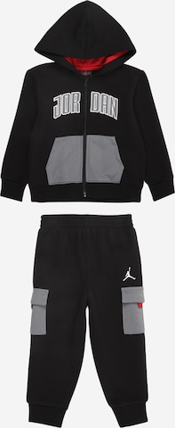 juoda Jordan Treningas: priekis