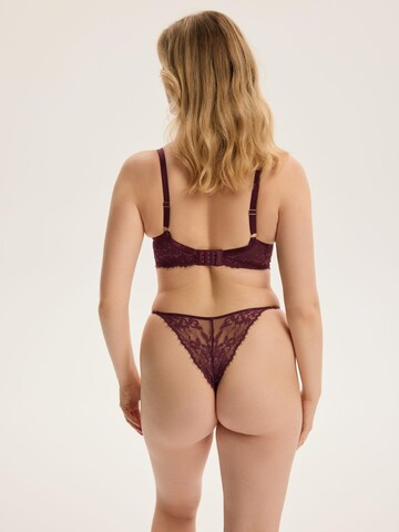 Balconcino Reggiseno 'Schalen-BH Cloe, florale Spitze - für glatte Silhouette unter Kleidung' di ESOTIQ in marrone