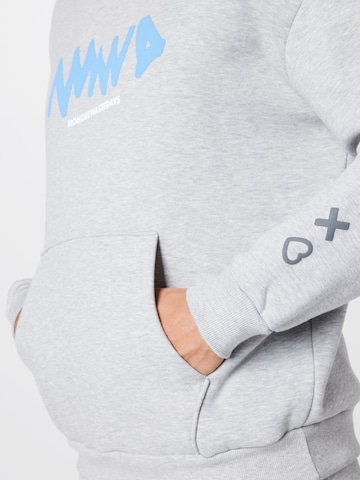 ABOUT YOU Limited Hoodie 'Raul' NMWD by WILSN in Grau