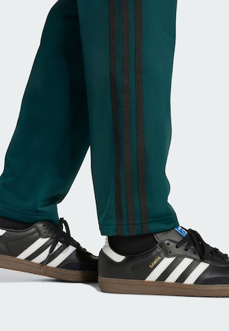 ADIDAS ORIGINALS Regular Hose 'Adicolor Firebird' in Grün