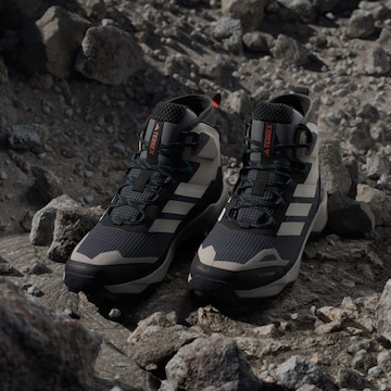 Boots 'Skychaser AX5' di ADIDAS TERREX in blu