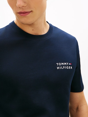 TOMMY HILFIGER Bluser & t-shirts 'BRAND LOVE' i blå
