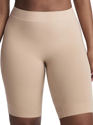 JOCKEY Shaping Pants 'Skimmies® Seamfree™ Ultralight Smoothing Full-Thigh Slipshort' in Beige: front