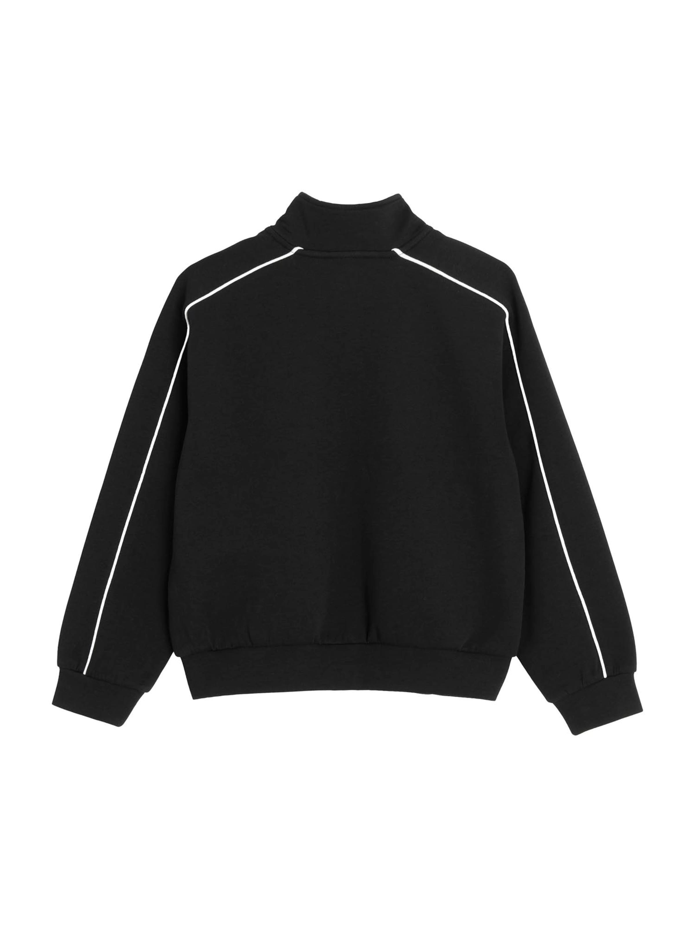 Hanorac de la Cool Club pe negru