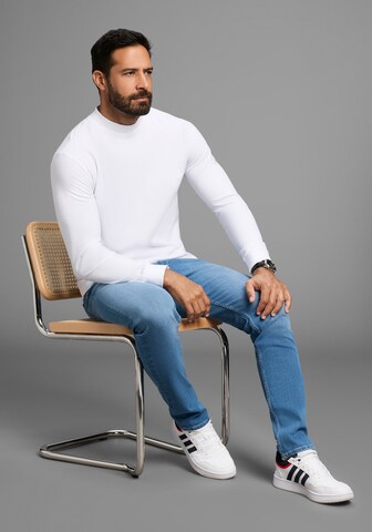 Man's World Shirt in White