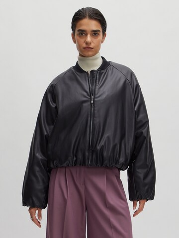 EDITED Between-Season Jacket 'Rika' in Black: front