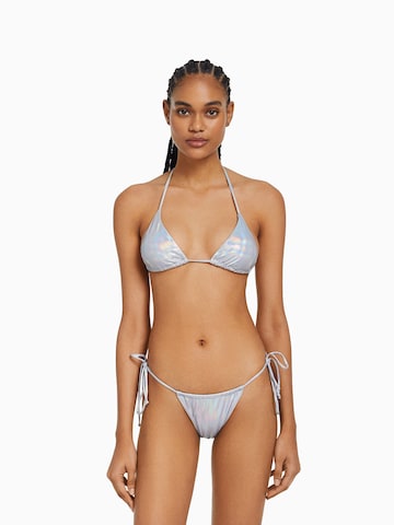 Bershka Triangel Bikinitop in Grau: predná strana