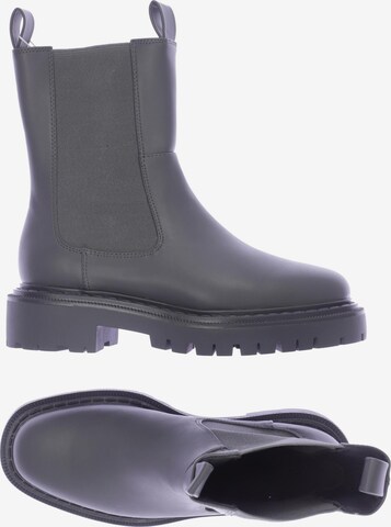 Monki Stiefel 37 in Grau: predná strana