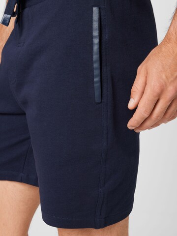 !Solid Regular Shorts  'Schack' in Blau