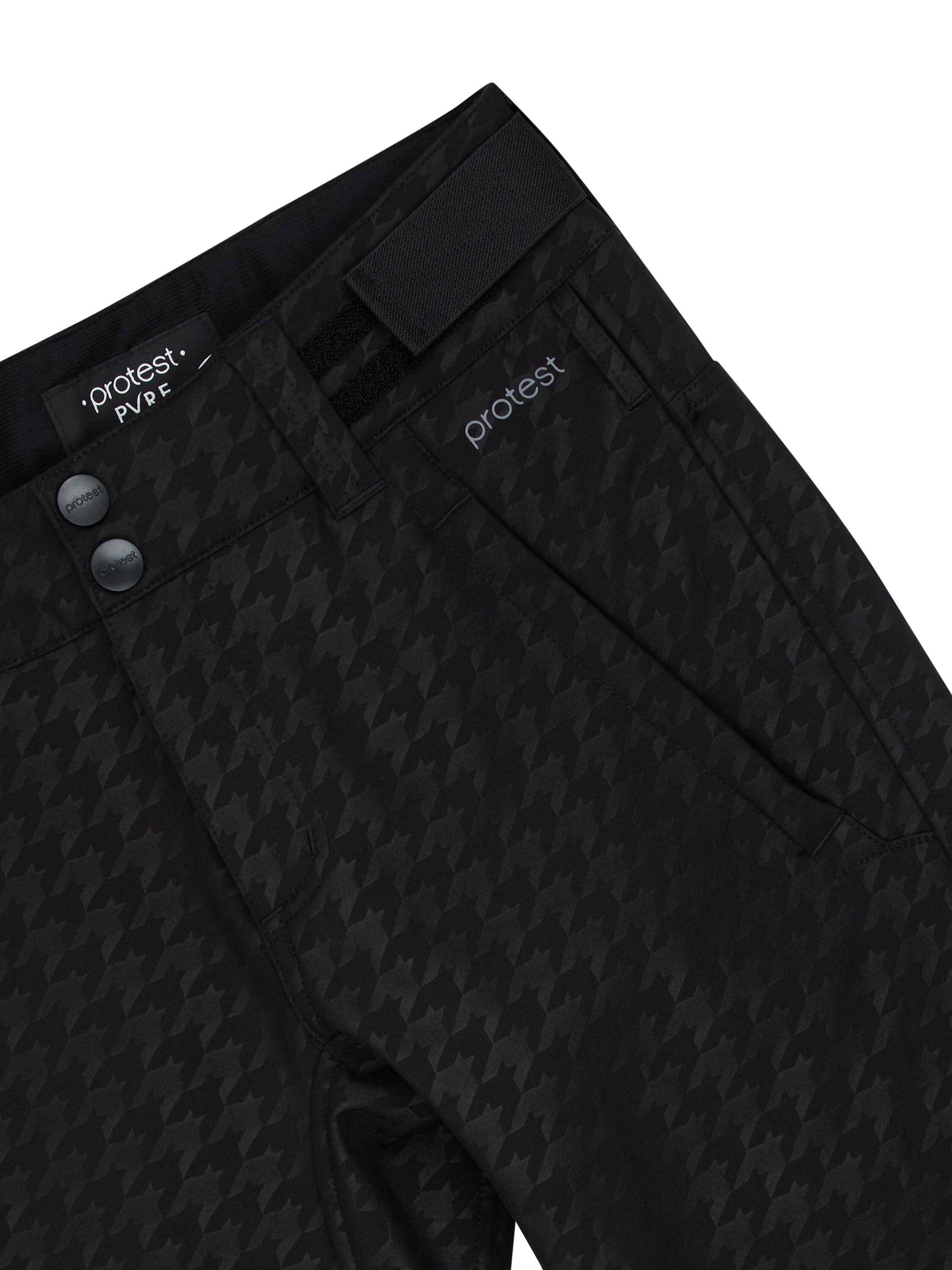 PROTEST Slim fit Workout Pants 'PRTANGLE24' in Black