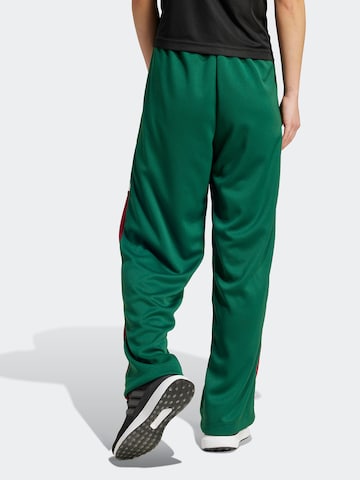 ADIDAS SPORTSWEAR - Pierna ancha Pantalón deportivo 'TIRO' en verde