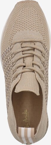 LA STRADA Sneakers in Beige