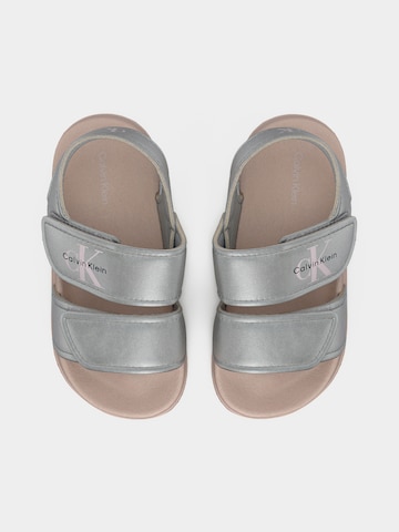 Calvin Klein Jeans Szandálok 'NICO' - ezüst