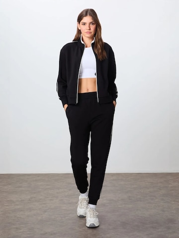 Tommy Life - Fato de jogging em preto