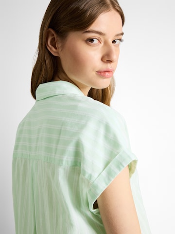 TOM TAILOR DENIM Blouse in Groen