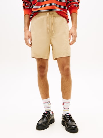 Tommy Jeans Regular Shorts in Beige: Vorderseite