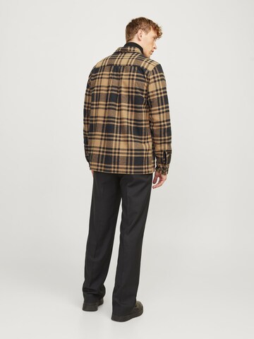 JACK & JONES Comfort fit Overhemd in Bruin