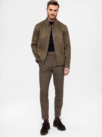 Antioch Between-season jacket in Green