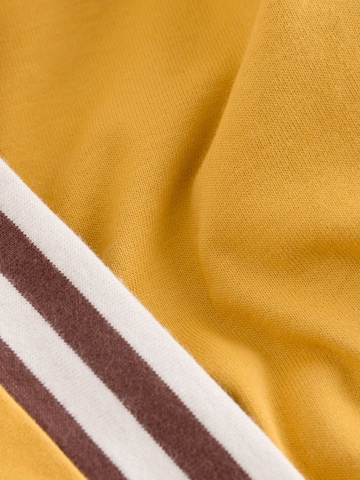 Next - Camiseta en amarillo