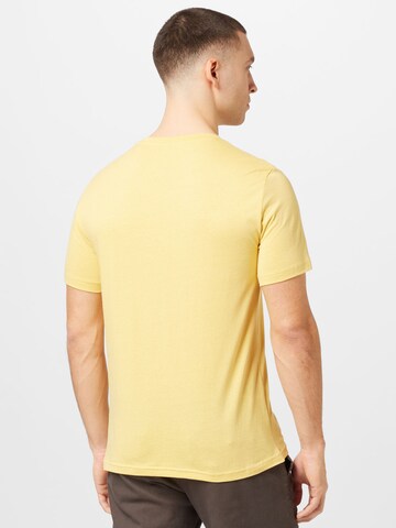 MUSTANG T-Shirt 'Alex' in Gelb