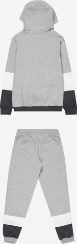 ADIDAS SPORTSWEAR Trainingsanzug \'Colourblock Fleece\' in Grau | ABOUT YOU