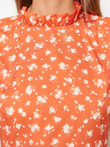 Trendyol Jurk in Rood