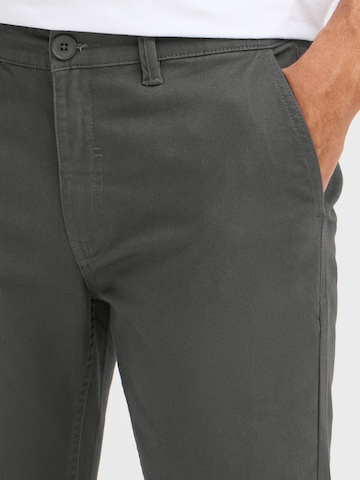 Regular Pantalon chino 'Perrini' BLEND en gris