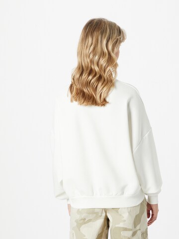 Sweat-shirt NLY by Nelly en blanc